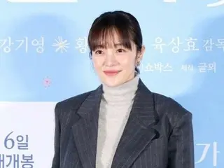 【公式】“義父は俳優キム・ヨンゴン”ファン・ボラ、きょう（23日）不妊を乗り越え男児出産…「母子ともに健康」