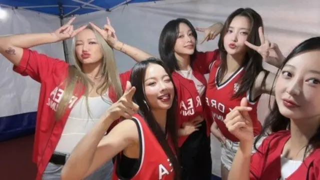 「EXID」、完全体で集合…ホットな姿で“大学祭の女神”を立証