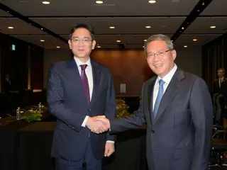サムスン会長、19年ぶりに中国の李強首相と再会…サムスン電子の副会長も同席