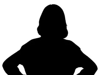 有名トロット歌手の個人情報を盗み出し自宅まで行った30代の女性警察官…職位解除の処分