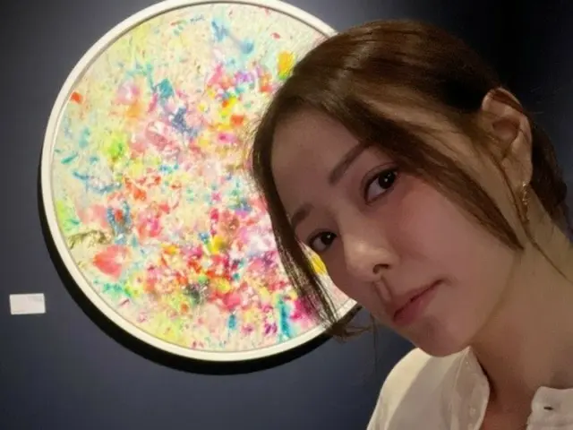 女優ソン・テヨン、近くで見るともっと華やか…クォン・サンウが惚れる美貌
