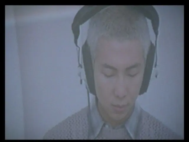 「BTS」RM、「ㅠㅠ（Credit Roll）」MV公開..濃い空虚さで余韻を残す
