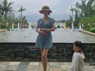 イ・ジョンヒョン、第2子妊娠でDラインを公開「祝ってくださりありがとう」