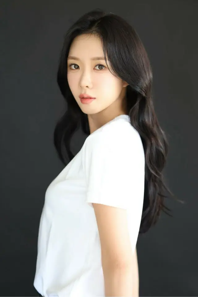 「DIA」出身のチョ・イヒョン、プロデューサーから俳優へ…「賃貸アパート」で演劇挑戦