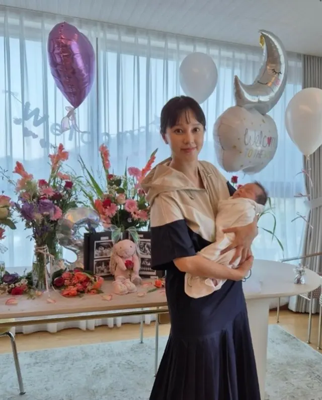 “長女出産”アユミ（伊藤ゆみ）、産後ケアホカンスを終えカムバックホーム…感動パーティーが5分で終了？