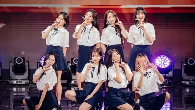 「LOVELYZ」、3年ぶりに完全体のステージ… 「涙の海」