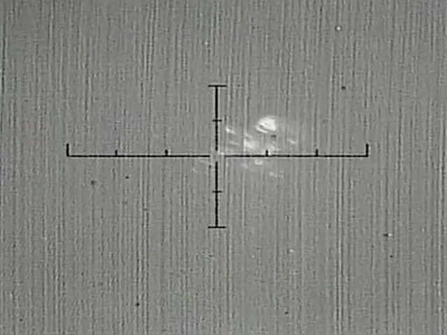 北朝鮮が先月２６日に発射し、空中で爆発したミサイル＝（韓国軍合同参謀本部提供）＝（聯合ニュース）≪転載・転用禁止≫