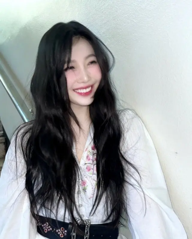 ジョイ（Red Velvet）、カムバック後に全盛期を更新…笑うとよりキレイ