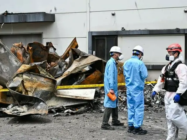 火災鎮火後のアリセルリチウムバッテリー工場