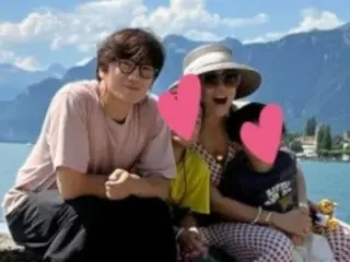 チソン&イ・ボヨン夫婦、子どもと幸せな家族旅行へ…とても仲睦まじい姿