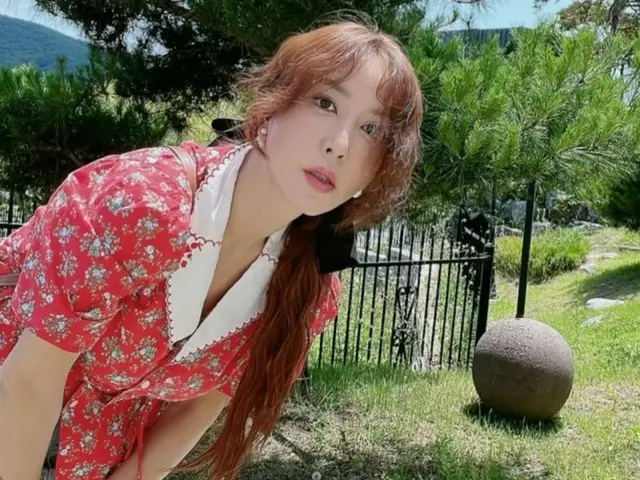 「S.E.S.」シューが華やかな美貌を披露した。