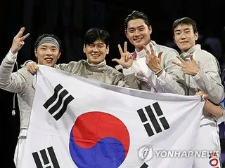 フェンシング男子サーブル団体　韓国が五輪３連覇