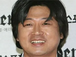 『追撃者』キム・ユンソク　“大鐘賞”人気投票1位独走中！