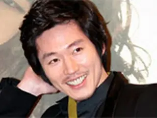 『イカサマ師』主演チャン・ヒョク　専門家と“花札”の個人レッスン！