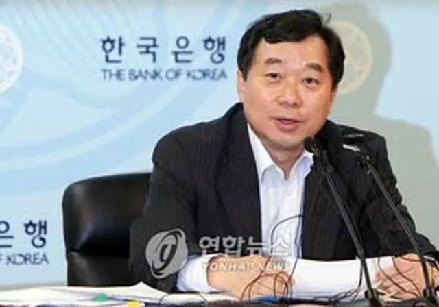 政府との共同対応方針を明らかにする韓国銀行＝7日、ソウル（聯合）