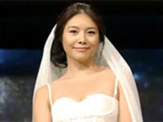 オク・チュヒョン　“来年4月に結婚するという報道、事実無根”