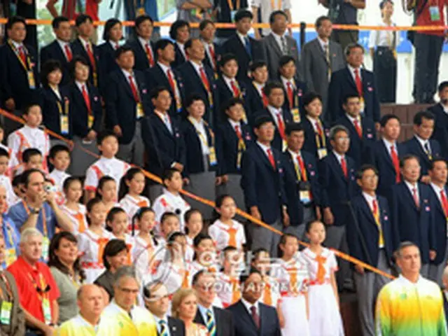 北京で入村式を行う北朝鮮選手団＝4日、北京（聯合）