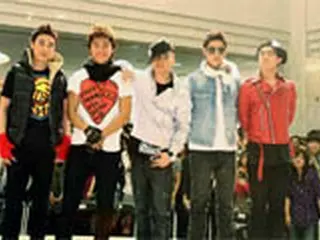 池袋のサンシャインシティ噴水広場でイベントを行った＜BIG BANG＞