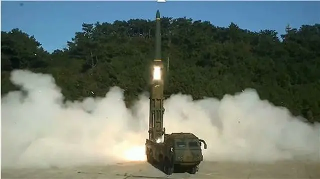 韓国軍が７日に弾道ミサイルの実射撃訓練を実施した（合同参謀本部提供）＝（聯合ニュース）≪転載・転用禁止≫