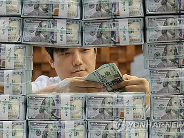 米ドル紙幣（資料写真）＝（聯合ニュース）