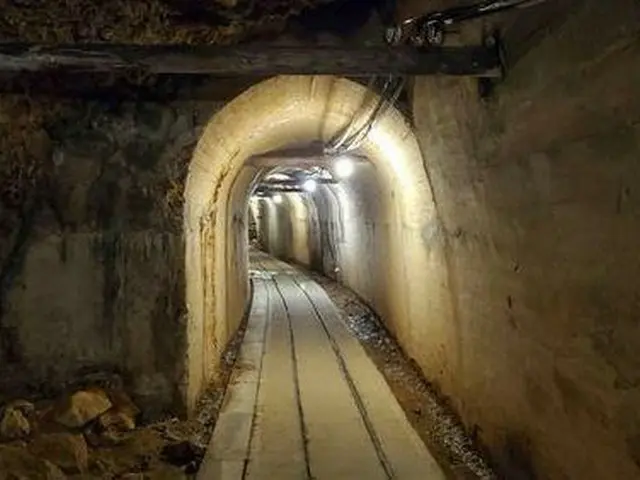 佐渡島の金山の坑道（資料写真）＝（聯合ニュース）