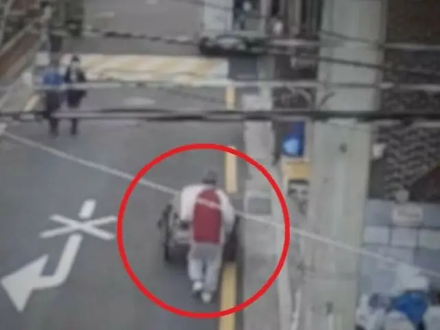 古紙収集だと思ったら…70代男がリアカーに積んでいた物とは＝韓国