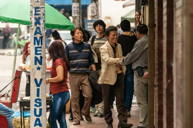映画「ボゴタ:ラストチャンスの地」ソン・ジュンギ、コロンビアの人たちと絡み合う…波乱万丈のサバイバル記02