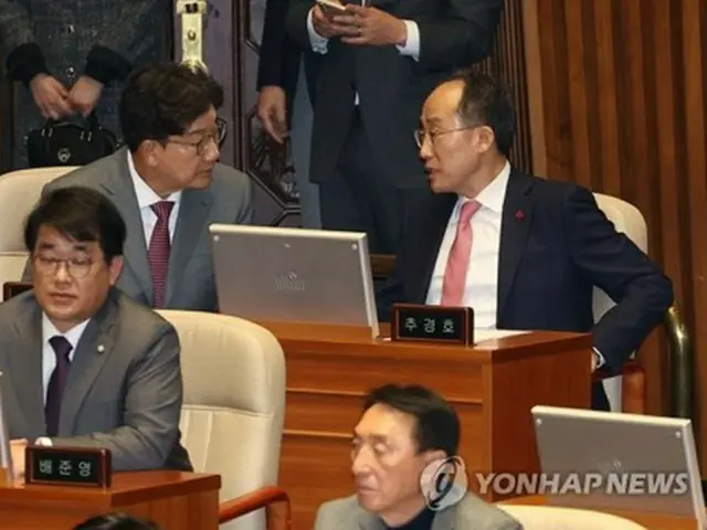 国会本会議＝７日、ソウル（聯合ニュース）