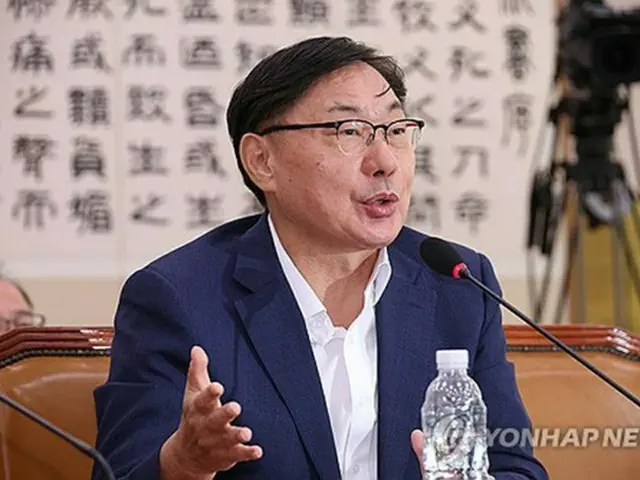 李華泳被告＝（聯合ニュース）