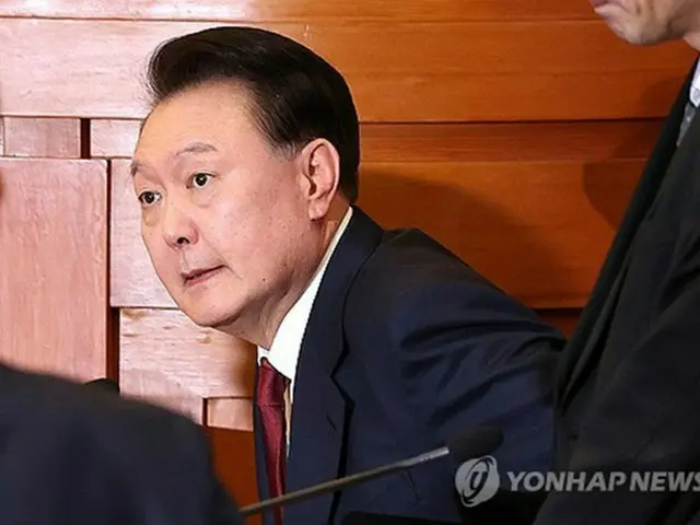 ２３日に憲法裁判所の弾劾審判に出廷した尹大統領（共同取材）＝（聯合ニュース）