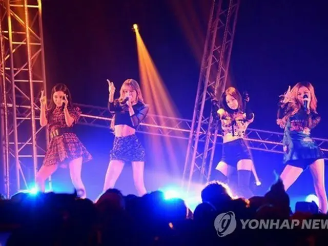 ＢＬＡＣＫＰＩＮＫ（ＹＧエンターテインメント提供）＝（聯合ニュース）≪転載・転用禁止≫