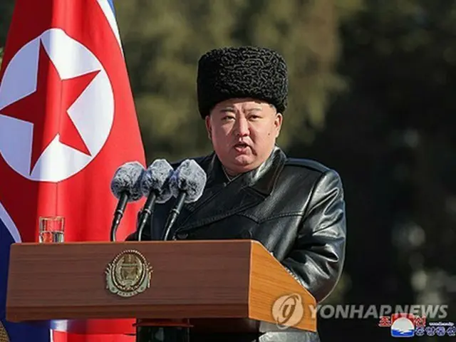 金正恩氏が２４日、最高クラスの政治将校養成機関「金日成政治大学」で演説した＝（朝鮮中央通信＝聯合ニュース）≪転載・転用禁止≫