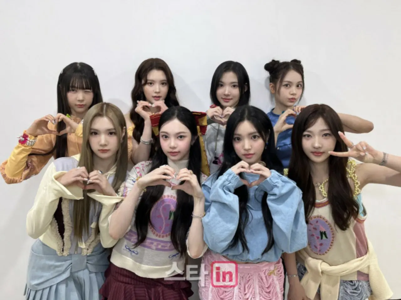 SM新ガールズグループ「Hearts2Hearts」、ミニファンミと