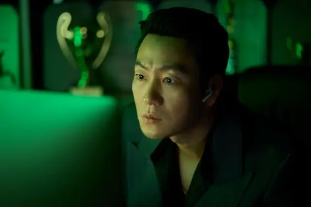 映画「ロビー」、パク・ビョンウンからシウォン(SUPER JUNIOR)&チャ・ジュヨンまで「ベテランロビーチーム」スチール公開4