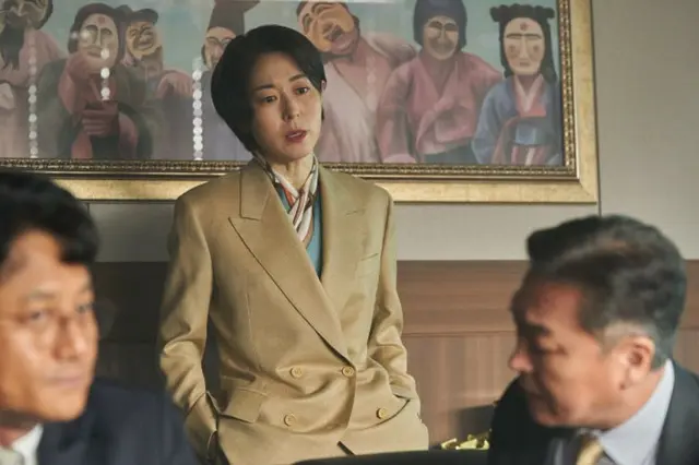 映画「ロビー」、パク・ビョンウンからシウォン(SUPER JUNIOR)&チャ・ジュヨンまで「ベテランロビーチーム」スチール公開5