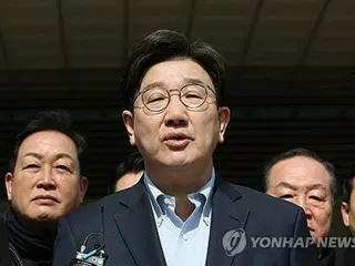 尹大統領　釈放当日に与党院内代表と通話＝「党指導部苦労した」