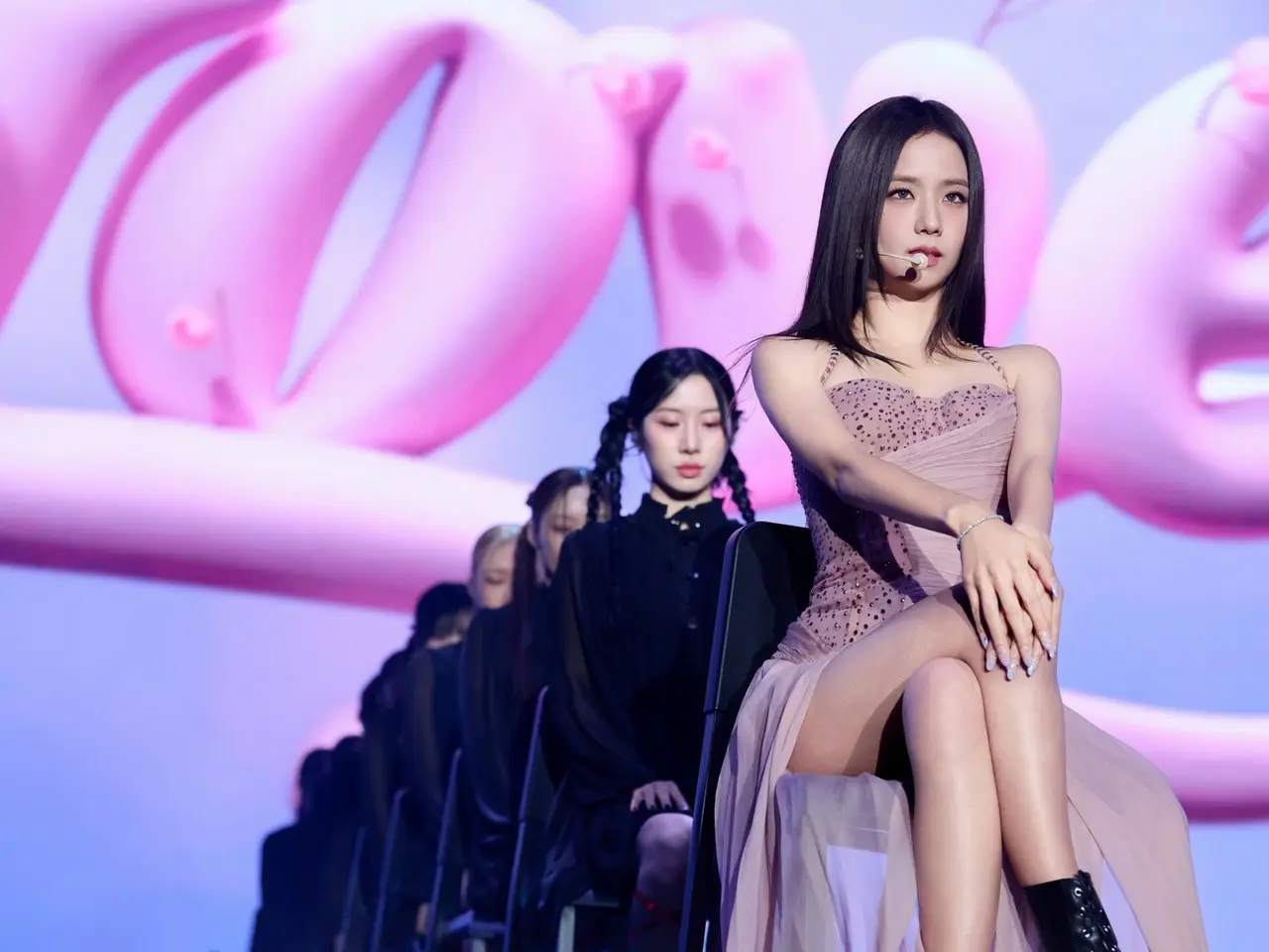 公演レポ】JISOO（BLACKPINK）、初の来日ファンコンサート開催