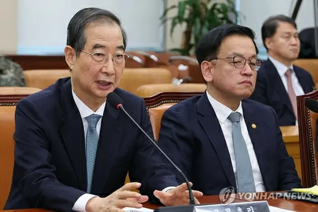 韓悳洙首相＝（聯合ニュース）