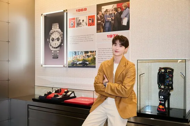 俳優イ・ジョンソク、「IUの彼氏、ヤン・グァンシクじゃなくて僕だよ僕」…”イケメン”完璧ビジュアル公開