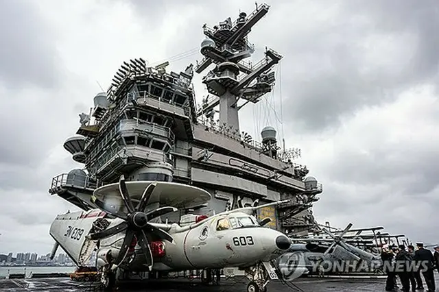 韓米日海上訓練には米海軍の原子力空母「カール・ビンソン」が参加した（写真共同取材団）＝（聯合ニュース）