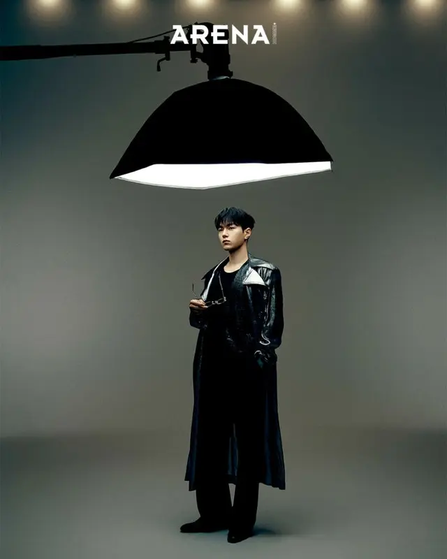 公開された「INFINITE」エルの画報（グラビア）2