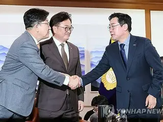 「政権交代を」５３％　「与党が政権継続を」３４％＝韓国世論調査