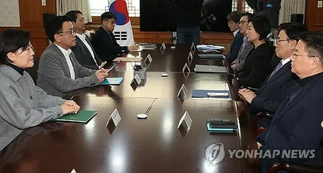 緊急懸案に関する経済関係閣僚懇談会＝（聯合ニュース）