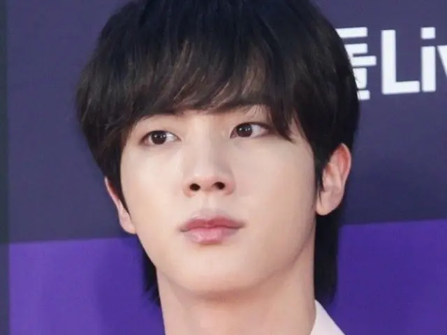 「BTS」JINに奇襲キスした日本女性…セクハラしたのに捜査中止？