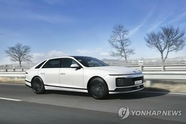 現代自動車の大型セダン「グレンジャー」（同社提供）＝（聯合ニュース）≪転載・転用禁止≫