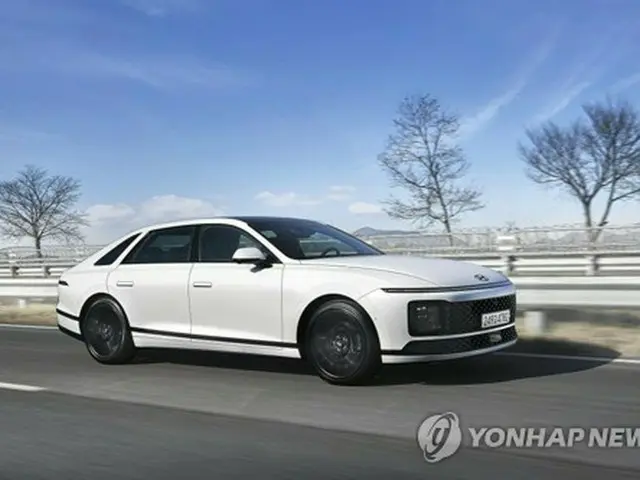 現代自動車の大型セダン「グレンジャー」（同社提供）＝（聯合ニュース）≪転載・転用禁止≫