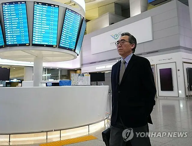 仁川国際空港からベルギーに向け出発する趙長官（外交部提供）＝（聯合ニュース）≪転載・転用禁止≫