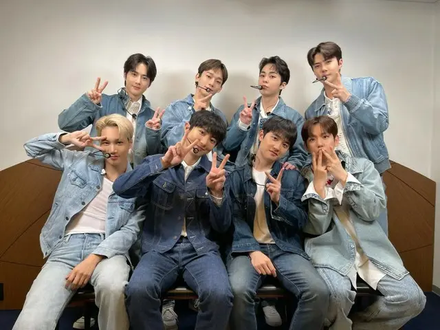 「EXO」、デビュー13周年のお祝い...ライブ放送「13IRTHDAY HOME PARTY」予告