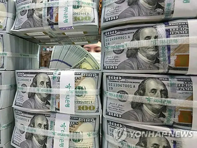 米ドル紙幣（資料写真）＝（聯合ニュース）