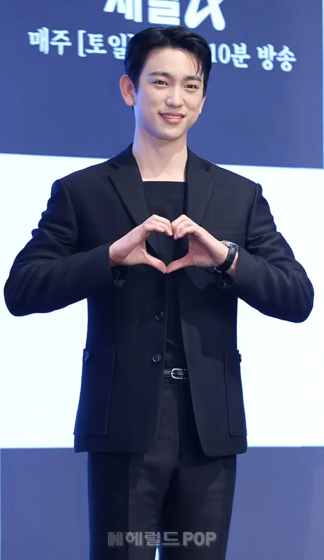 ジニョン（GOT7）、ミャンマーの強震被害児童のために約300万円寄付…「少しでも希望を伝えたい」